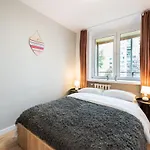 Rondo Daszyńskiego City View Apartment